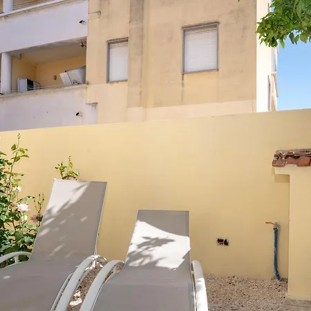 Angela House Apartment Olbia