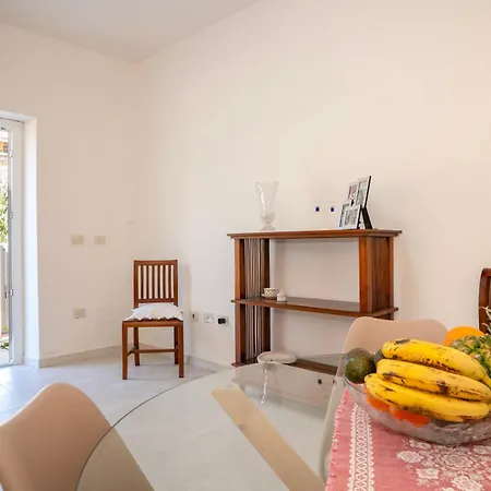 Apartment Angela House *